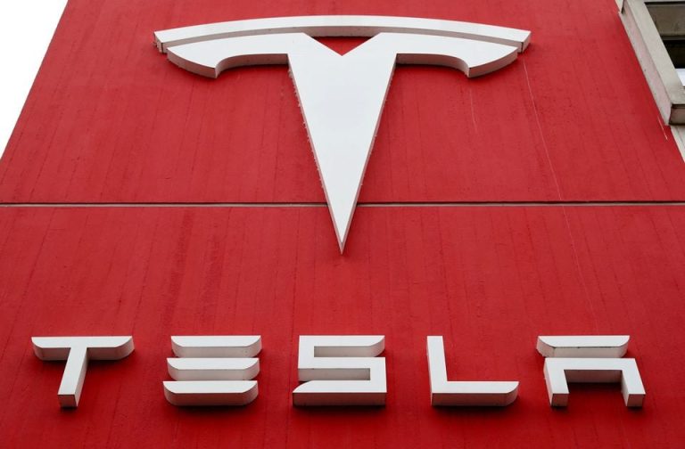 Lottery Winner’s Boyfriend Throws Tantrum Because She Won’t Buy Him a Tesla – uBetMobile.com