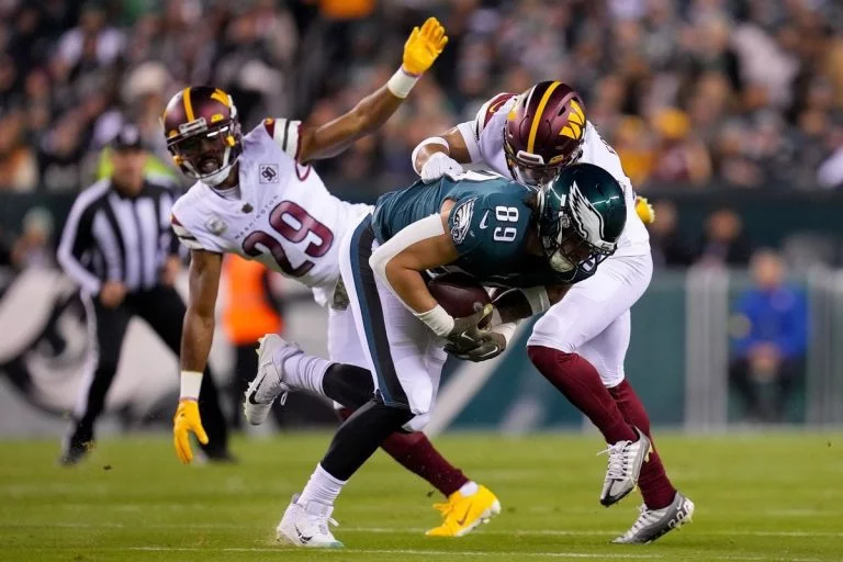 ‘Monday Night Football’ Delivers a Blow To the Philadelphia Eagles’ Egos – uBetMobile.com