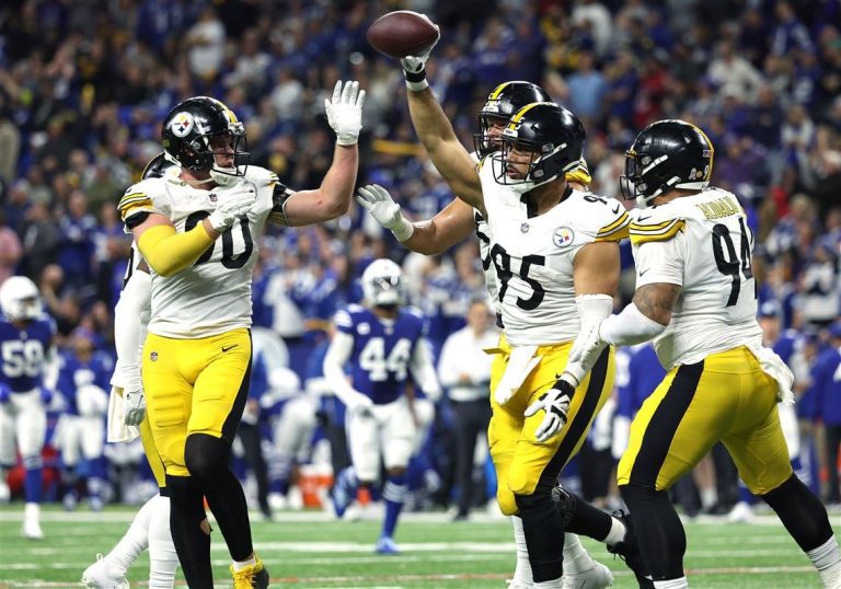 Pittsburgh Steelers Thwart Last-Ditch Drive To Beat The Indianapolis Colts On ‘Monday Night Football’ – uBetMobile.com