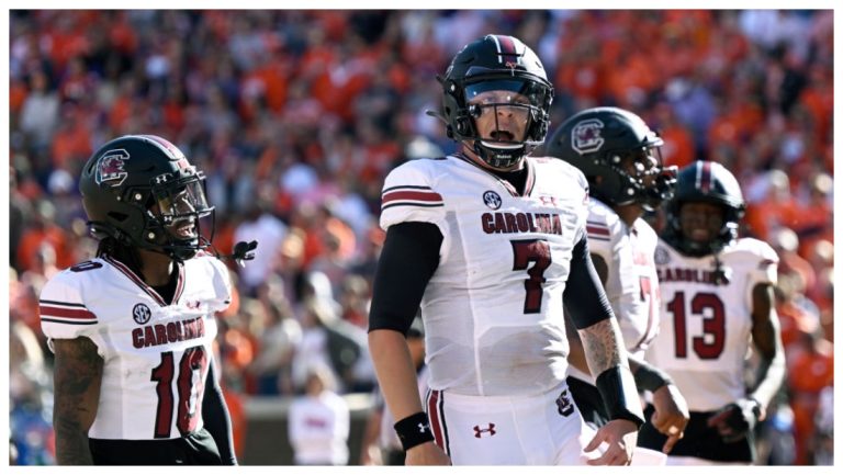 South Carolina Defeats Clemson, Beating Consecutive Leading-10 Games – uBetMobile.com