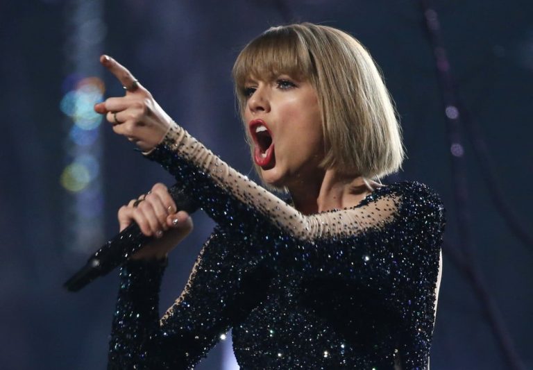 Taylor Swift Slams Ticketmaster For Canceling Her On-Sale – uBetMobile.com