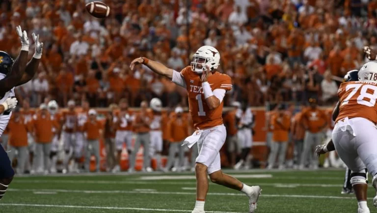 Texas QB Hudson Card Expected to Enter the Transfer Portal – Mobile Betting Online – uBetMobile.com