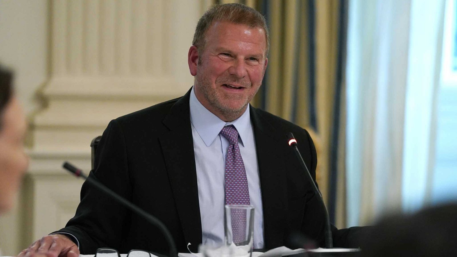 , Tilman Fertitta acquires 6.1% stake in Wynn Resorts; becomes company&#8217;s second-largest shareholder &#8211; uBetMobile.com