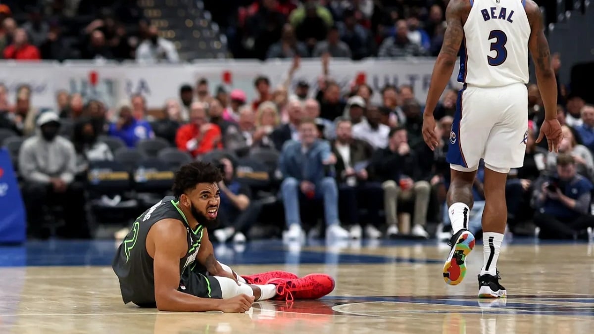 , Timberwolves Lose Karl-Anthony Towns to Scary Calf Injury- Casino.org &#8211; uBetMobile.com