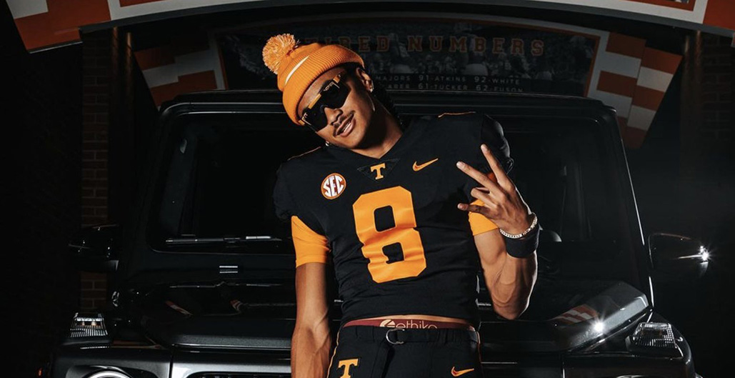 , 5* QB Nico Iamaleava Forced To Do Push-Ups In First Day At Tennessee &#8211; uBetMobile.com