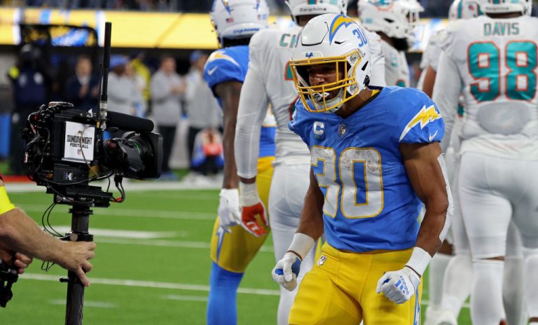 Back again the Beneath in Chargers vs. Colts – Mobile Betting On the web – uBetMobile.com