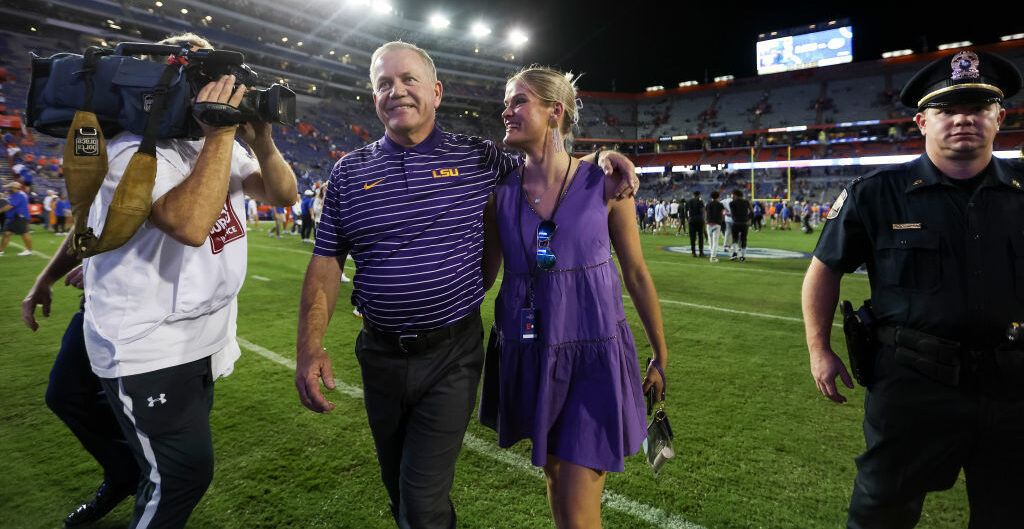 , Brian Kelly&#8217;s Daughter Jabs At &#8216;Strange Town&#8217; During College Station Visit &#8211; uBetMobile.com