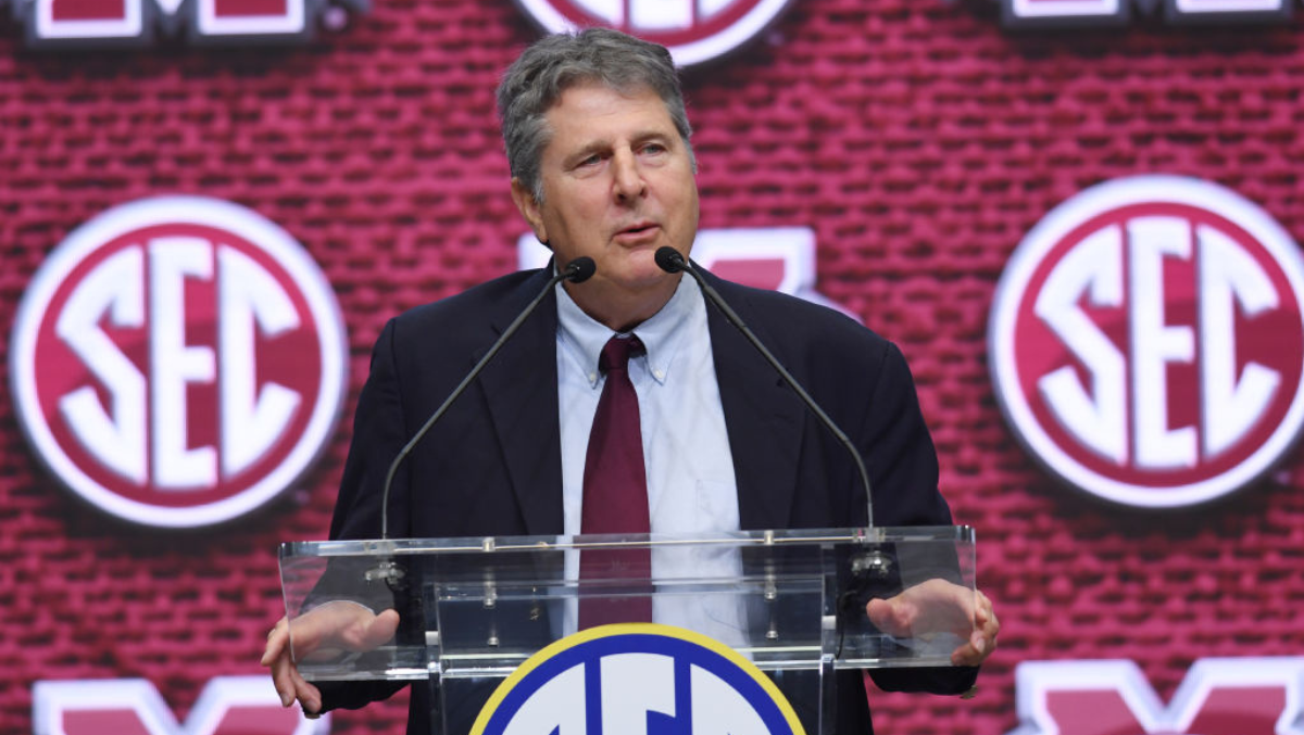 , School Soccer Corridor Of Fame Contemplating Exception For Mike Leach &#8211; uBetMobile.com