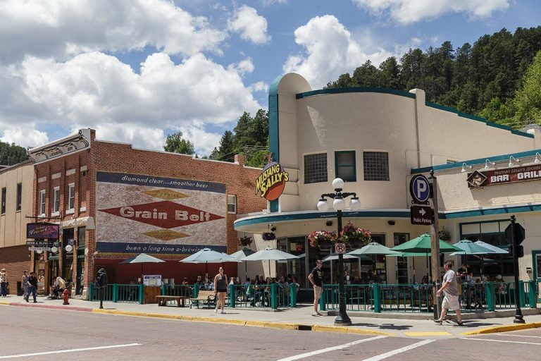 Deadwood Gaming Regulators Expand Probe of Mustang Sally’s – uBetMobile.com