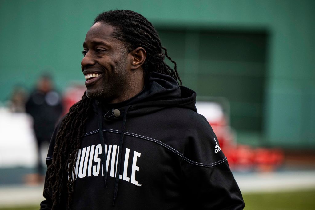 , Deion Branch Is Ready To Retire From Coaching After One Game &#8211; uBetMobile.com