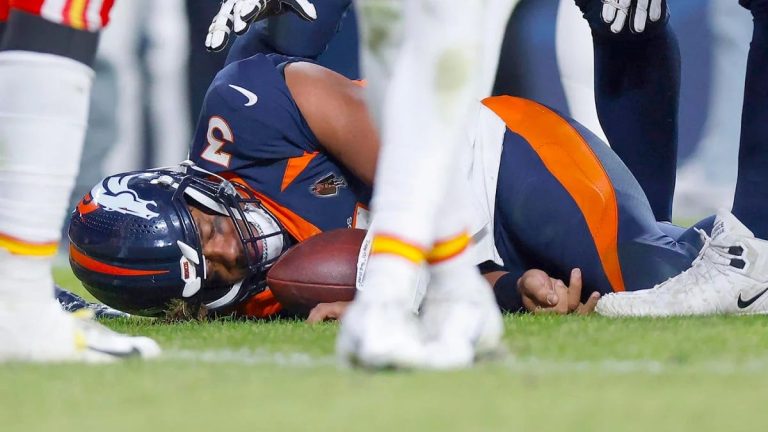 Denver Broncos QB Russell Wilson in Concussion Protocol – uBetMobile.com