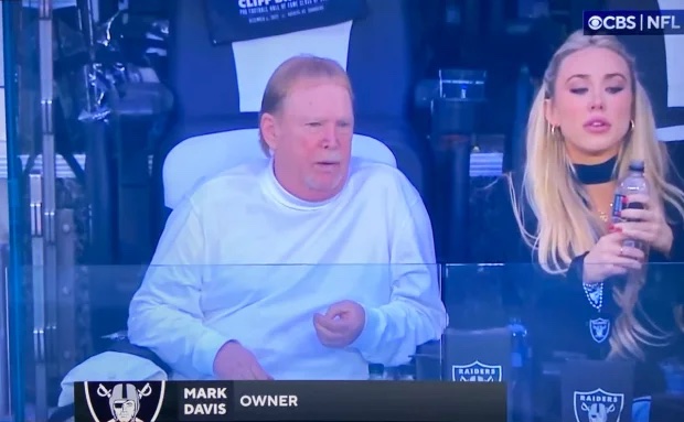 , Hayden Hopkins Is Thriller Blonde Who Was With Mark Davis At Raiders Activity – Mobile Betting On the net &#8211; uBetMobile.com