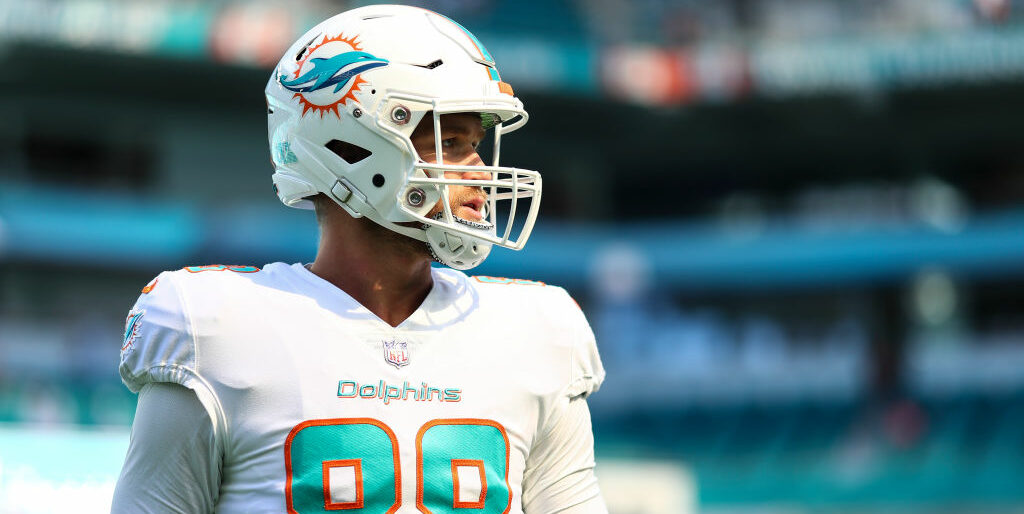 , Scorching Mic Catches Mike Gesicki Throwing Shade At Dolphins Above Utilization &#8211; uBetMobile.com