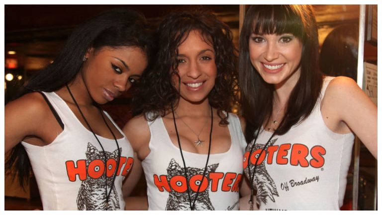 Is Hooters Shutting Down? Cafe Reveals The Solution – Mobile Betting On-line – uBetMobile.com