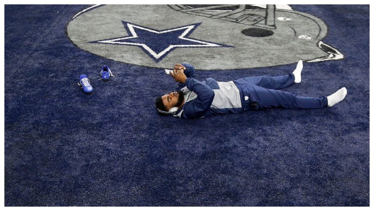 Jerry Jones Reveals Reason Ezekiel Elliott Didn’t Start Cowboys vs. Colts – uBetMobile.com