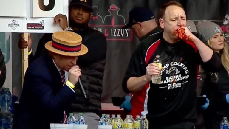 Joey Chestnut Loses Shrimp Cocktail Eating Contest, Snaps Win-Streak – uBetMobile.com