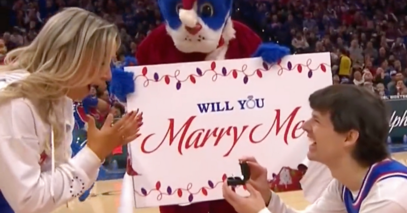 , Male Proposes To 76ers Dancer – Mobile Betting Online &#8211; uBetMobile.com