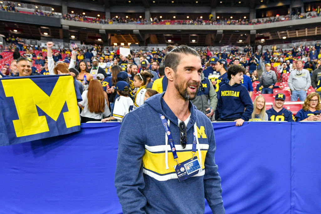 , Michael Phelps Receives Michigan PUMPED With Pregame Playoff Speech &#8211; uBetMobile.com