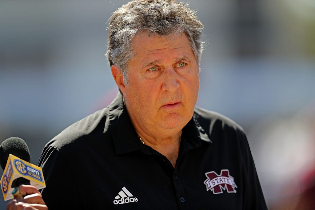 , Mississippi State&#8217;s Mike Leach Taken To Medical center After Health Scare &#8211; uBetMobile.com