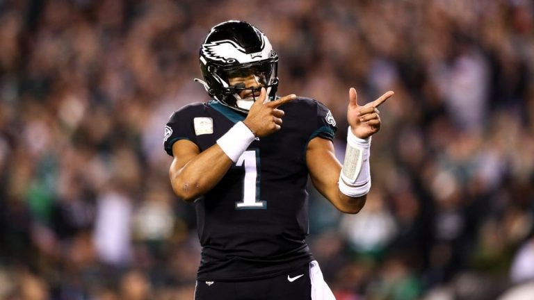 NFL MVP Odds: Jalen Hurts, Patrick Mahomes Coinflip – uBetMobile.com