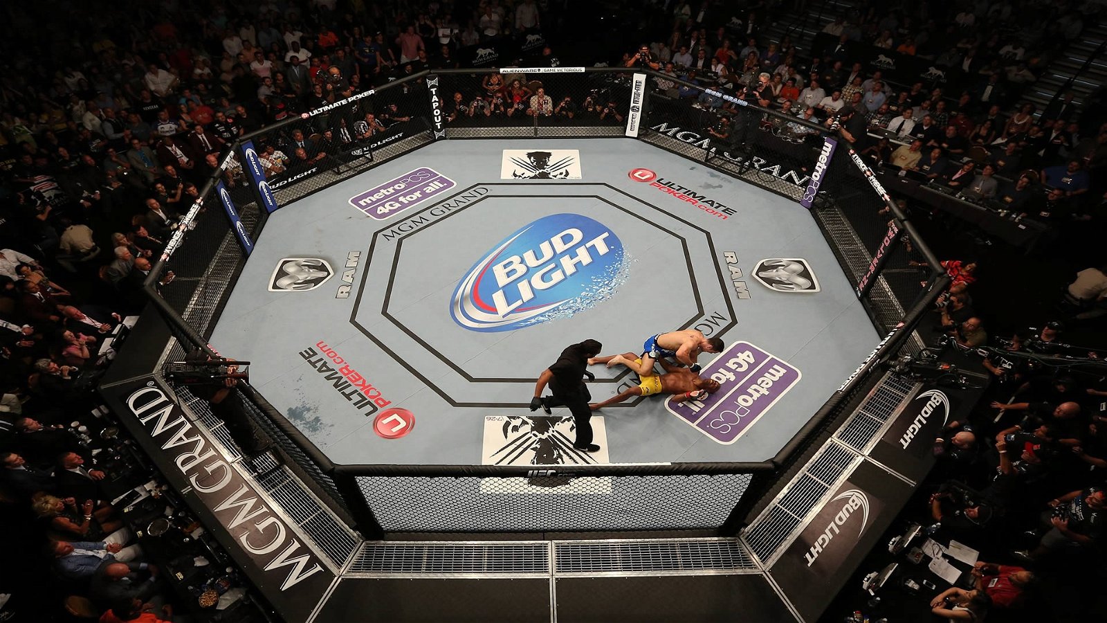 , Ontario regulator bans UFC wagering over compliance concerns &#8211; uBetMobile.com