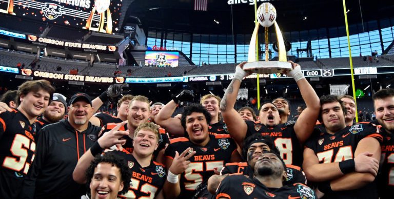 Oregon State Player Hits Gator Chomp Mid-Play As Florida Kicks Sad FG – uBetMobile.com