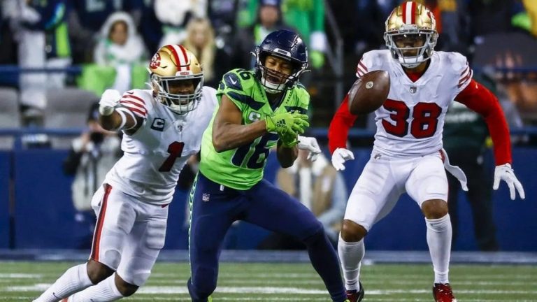 Seahawks WR Tyler Lockett Suffers FInger Injury on TNF – uBetMobile.com