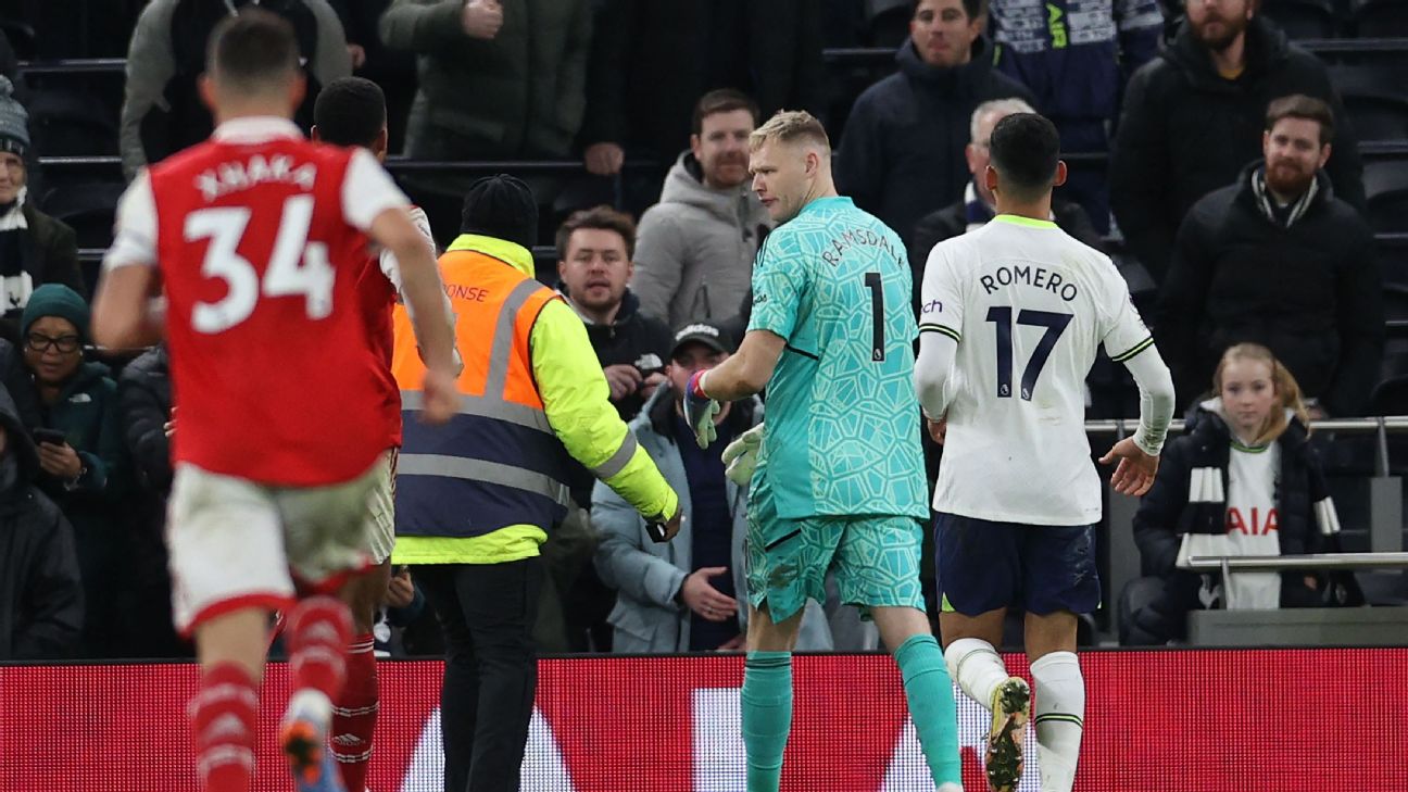 Arsenal goalkeeper Aaron Ramsdale kicked by fan following victory over Tottenham &#8211; uBetMobile.com