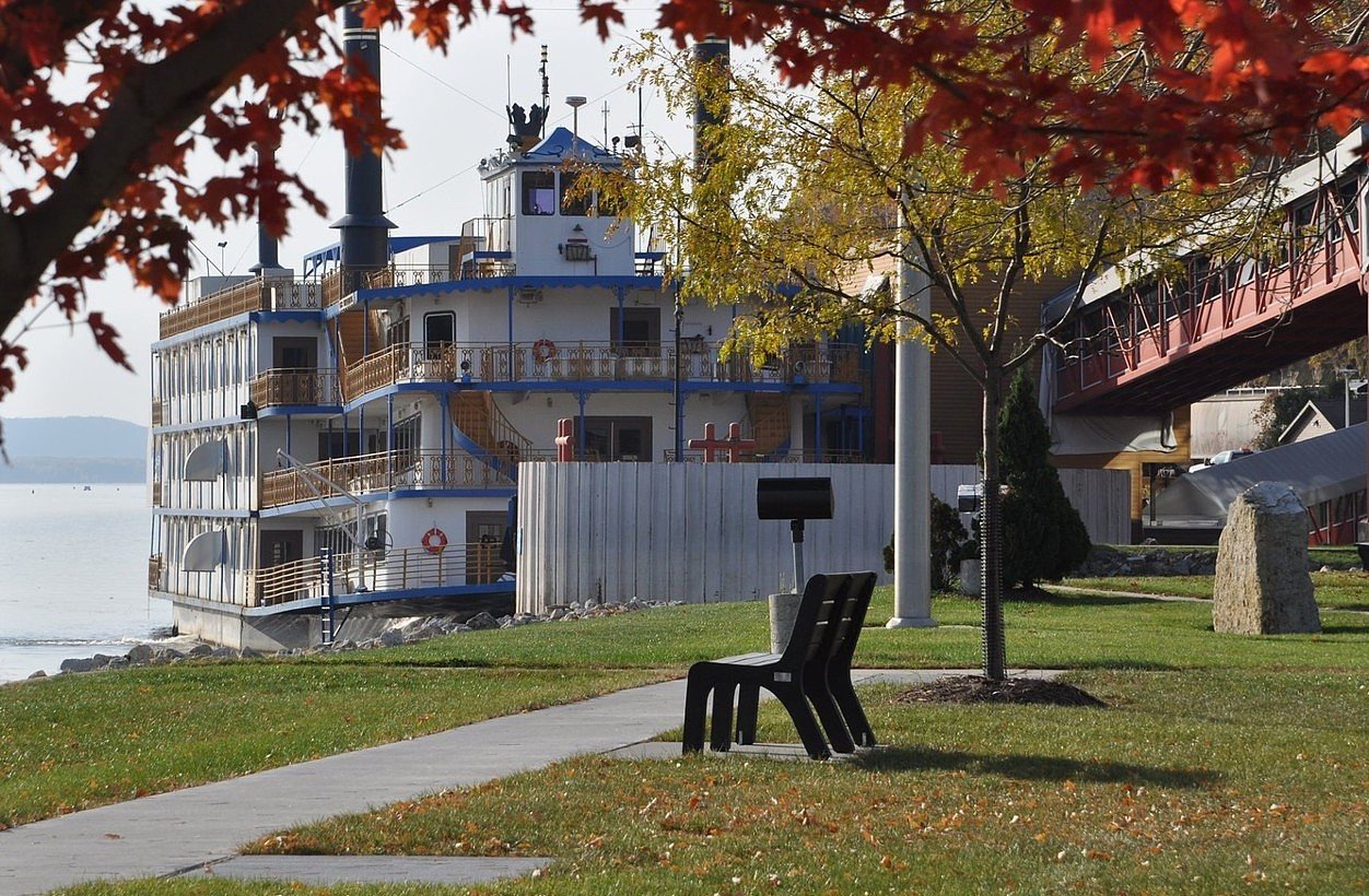 , One of Iowa’s Last Three Riverboat Casinos Moving Ashore &#8211; uBetMobile &#8211; 2023