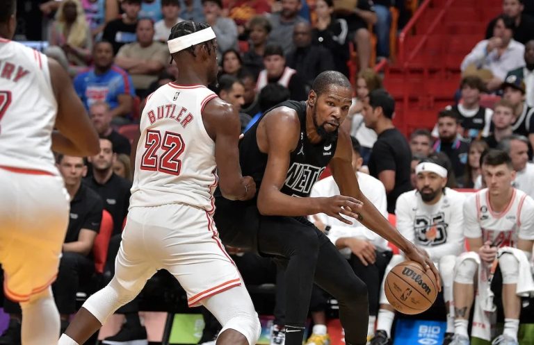 Brooklyn Nets All-Star Kevin Durant (Knee Injury) Out 1 Month – uBetMobile.com