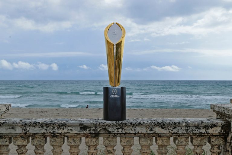 College Football Playoff National Championship Opening Odds – Mobile Betting Online – uBetMobile.com