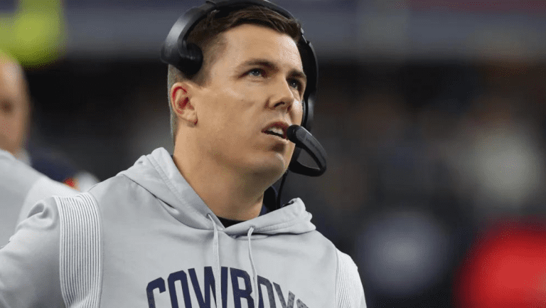 Dallas Cowboys ‘Mutually’ Split With OC Kellen Moore – Mobile Betting Online – uBetMobile.com