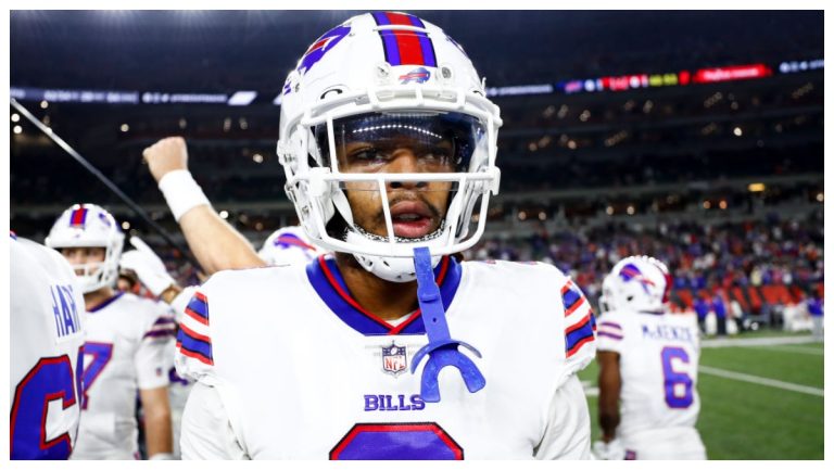 Damar Hamlin Has Breathing Tube Removed, Talks To Buffalo Bills Teammates Via FaceTime – Mobile Betting Online – uBetMobile.com