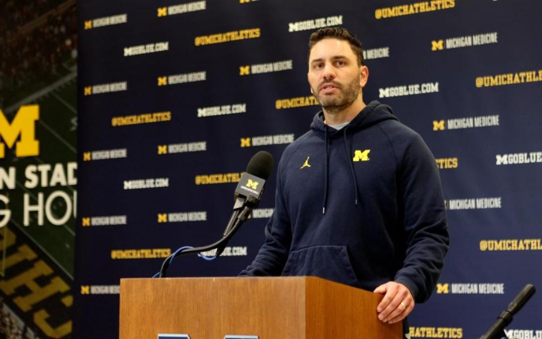 , Michigan Football Coordinator Put On Leave Above Probable &#8216;Computer Crimes&#8217; – Mobile Betting On line &#8211; uBetMobile.com