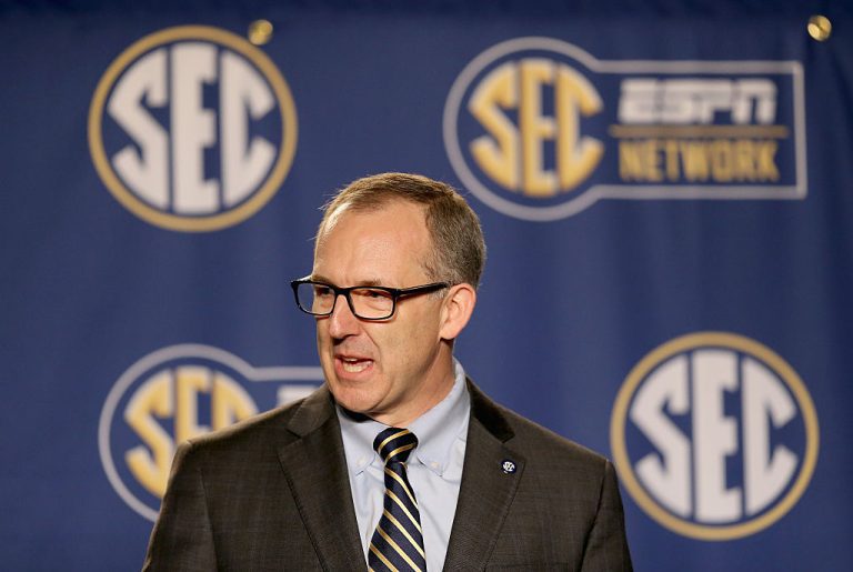 SEC Commissioner Greg Sankey Needs The Early Signing Interval Moved Until eventually Right after Playoff – uBetMobile.com