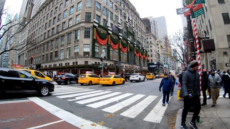 Saks Fifth Avenue New York City Store Could Be Casino Home – uBetMobile.com