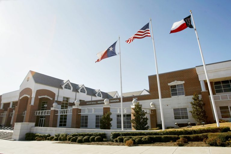 Several Texas HS Football Players Hospitalized After Coach Punishes Them With Hundreds of Push-Ups – Mobile Betting Online – uBetMobile.com