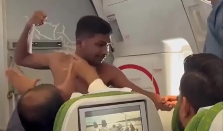 , Shirtless Gentleman Throws Bombs On Air Bangladesh Flight As Bad Airline Behavior Spreads – Mobile Betting On the web &#8211; uBetMobile.com