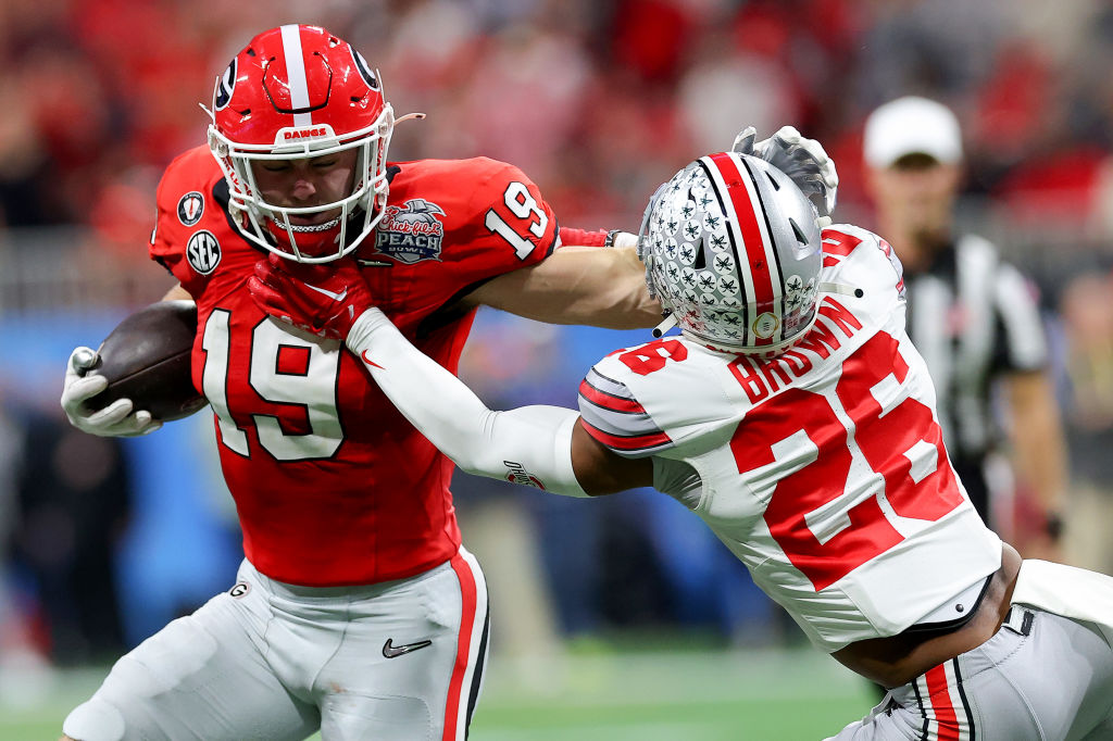 , Brock Bowers Not Applying Collective Money, Encouraging Ga Teammates &#8211; uBetMobile.com