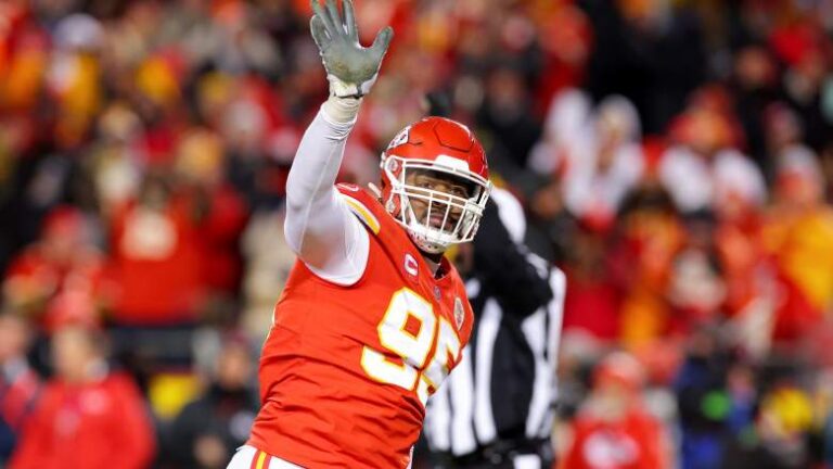 Chiefs’ Chris Jones & Frank Clark Sound Off on ‘Neglected’ KC Protection | News and Gossip