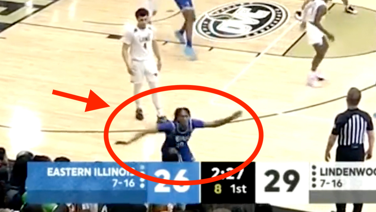 , Japanese Illinois Basketball Player Viciously Slaps Courtside Supporter Mid-Activity &#8211; uBetMobile.com