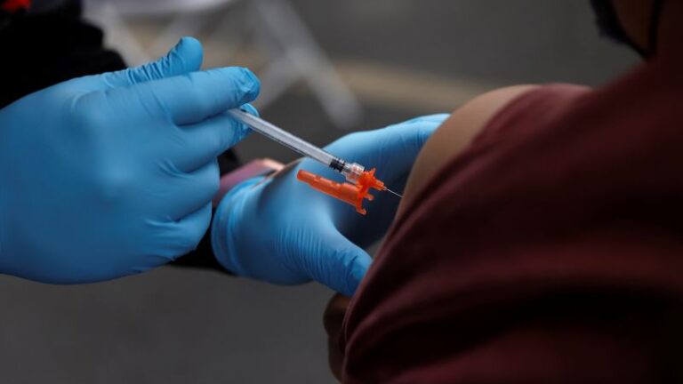 First on CNN: HHS secretary sends letter to state governors on what’s to come back when Covid-19 public well being emergency ends | News and Gossip
