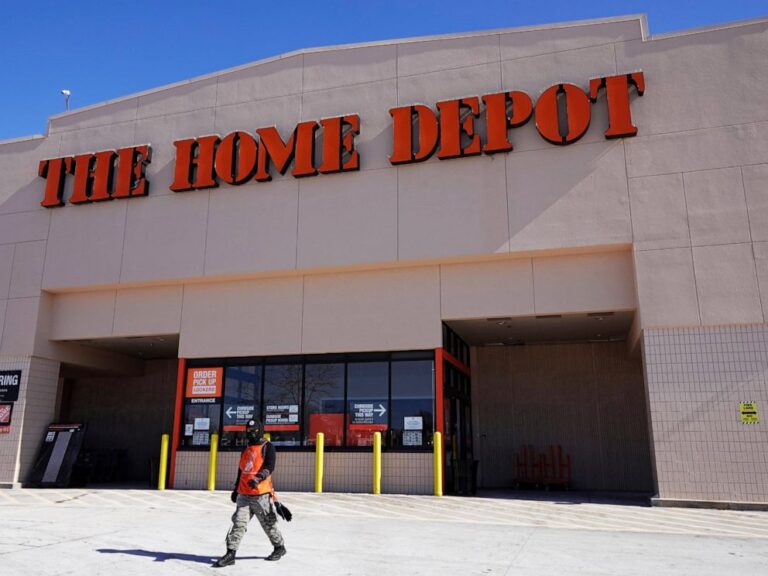 Home Depot says it’ll raise pay for US, Canadian employees | News and Gossip