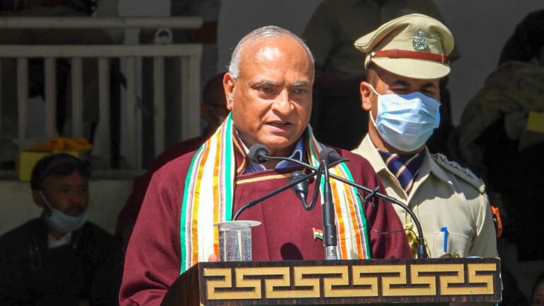 Ladakh L-G R.K. Mathur eliminated amid intensified stirs by civil society teams | News and Gossip