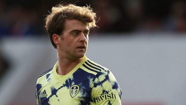 , Leeds: Patrick Bamford a &#8216;joke&#8217; for criticising Jesse Marsch techniques &#8211; Chris Sutton &#8211; uBetMobile &#8211; Global News