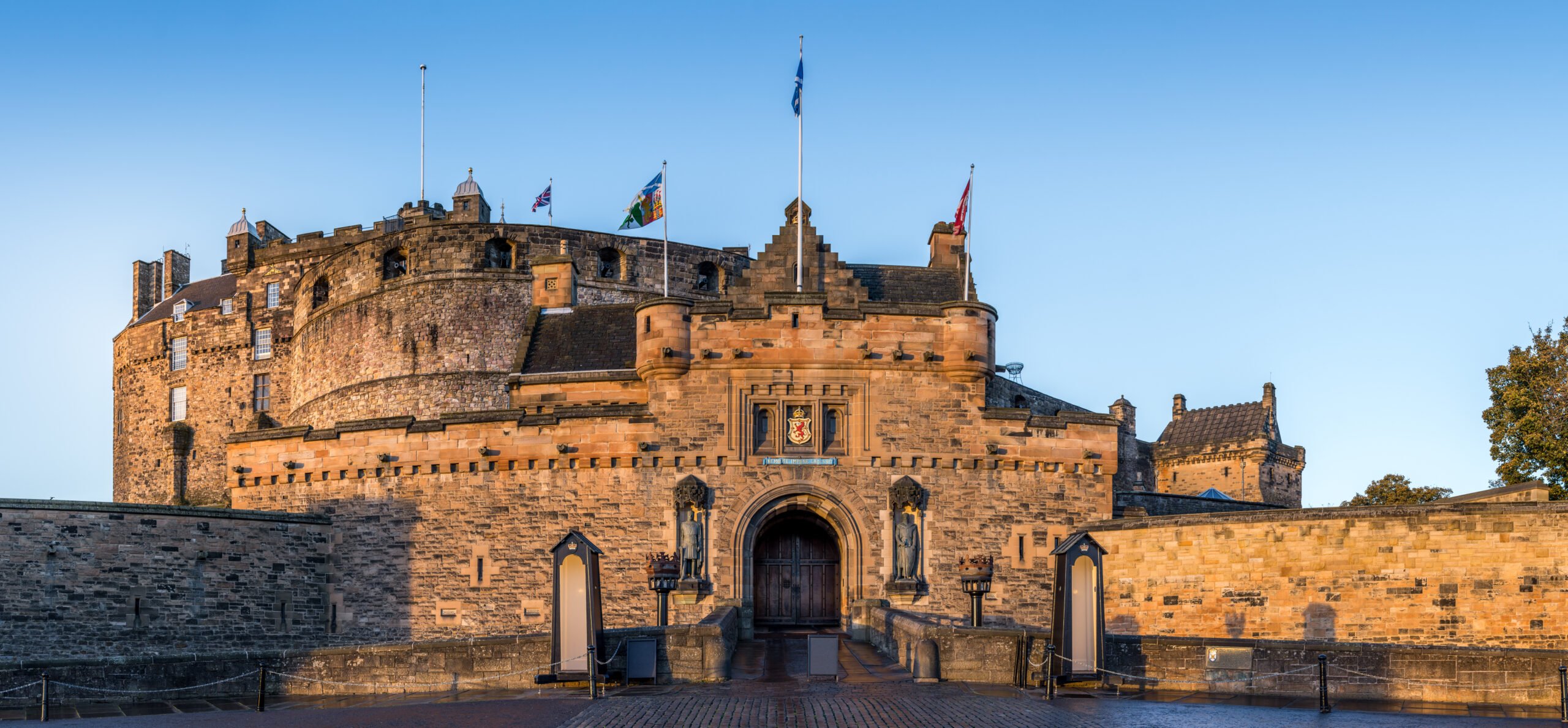 , Millionaire Lottery Reward Results in Mega-mansion in Entrance of Well-known Scottish Fort &#8211; uBetMobile &#8211; 2023