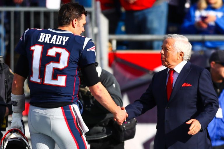 Robert Kraft Wants To See Tom Brady Retire As A Patriot, But Will The Quarterback Do It? – uBetMobile.com