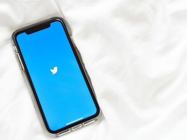 , Twitter says SMS-primarily based 2-issue authentication just for Blue subscribers | News and Gossip