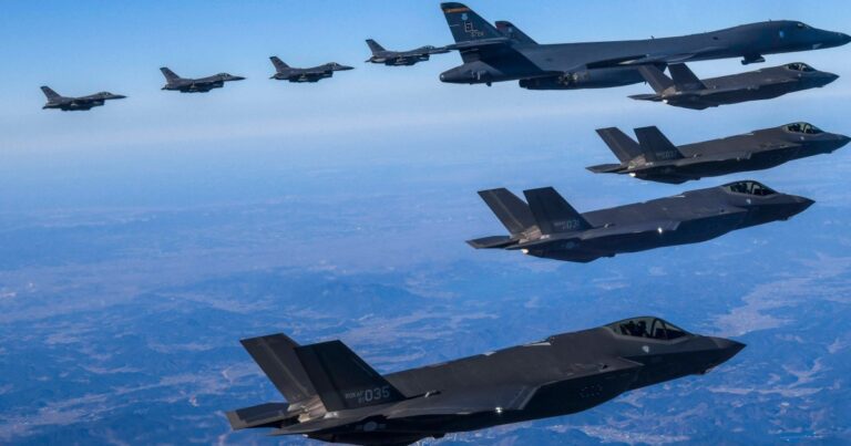 U.S. and South Korea stage mixed air drill a day after North Korea missile launch | News and Gossip