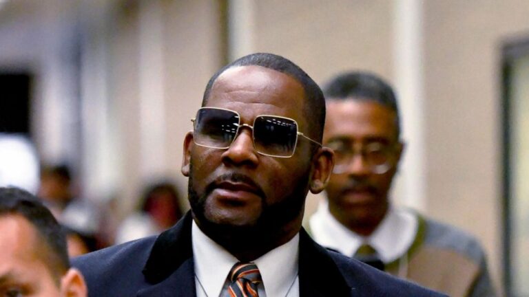 US prosecutors ask for 25 more years in jail for R. Kelly | News and Gossip